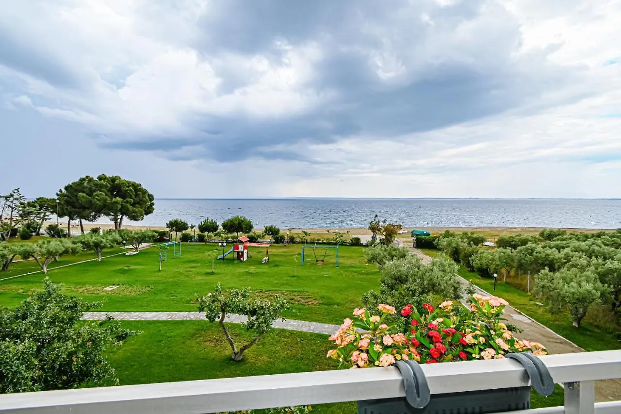 E & D Family Apartment By The Sea Kalyves Polygyrou