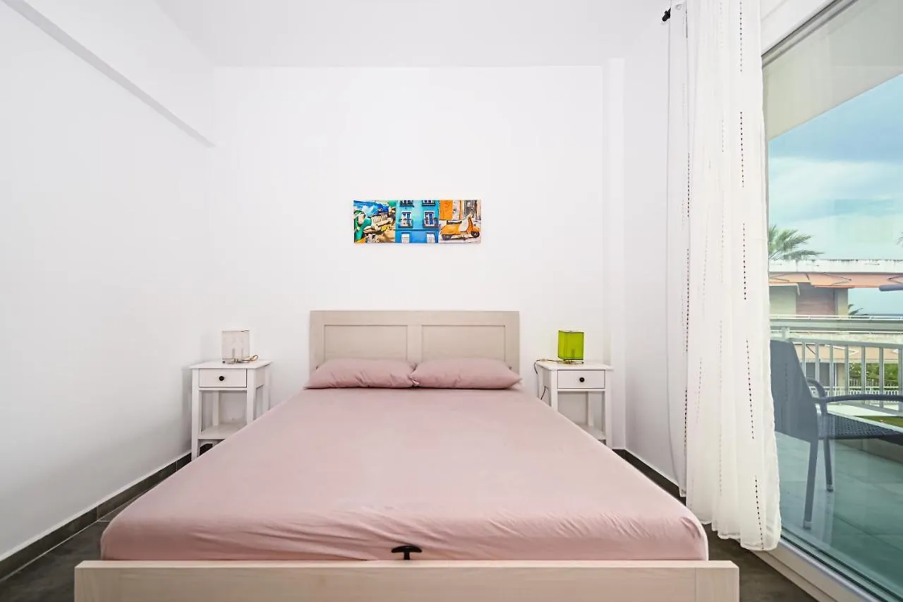 E & D Family Apartment By The Sea Kalyves Polygyrou
